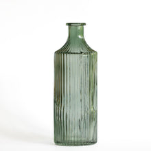  Green glass vase